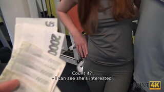 HUNT4K. Duit man ngamungkinkeun ngalaman hunter bangsat GF katuhu dina gim