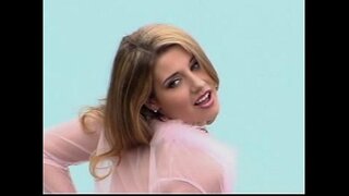 Erica Campbell - Todos-De-Rosa