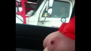 Aussiefox teasing truckers ഇരിക്കുന്നതു