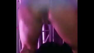 Сексуалды іш киімсіз лас билейтін фанк