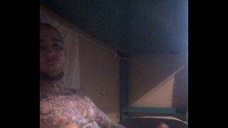 Ақ жігіт, үлкен мүшесі, сперму атып