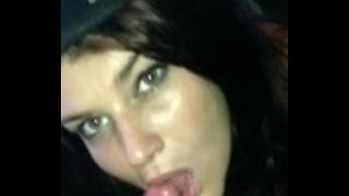 Сексуалды іш киімдегі сексуалды қыз