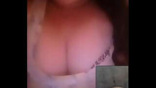 Kátia Мартинс mostra како teta не BIGO ТЕЛЕВИЗИЈА