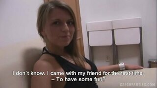 BELA MODELO TRANSA POR DINHEIRO!