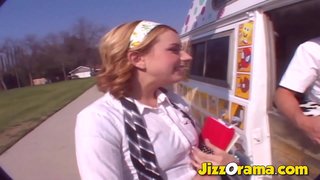 JizzOrama - Kinky Sex Van Agus Beagan A Blonde A Bha Ag Iarraidh A Lollipop