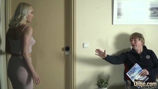 ���ुरानो मानिस घुसे तातो तीखा र योजना संग उनको नरम nipples